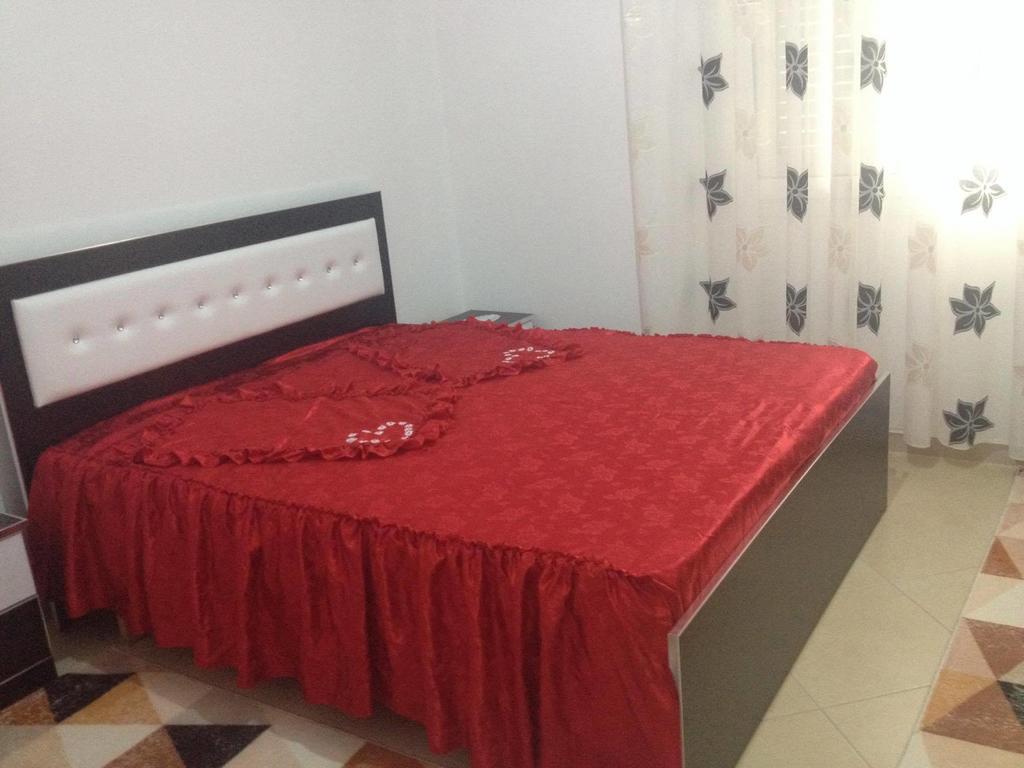 Guesthouse Anila Divjake Exterior foto