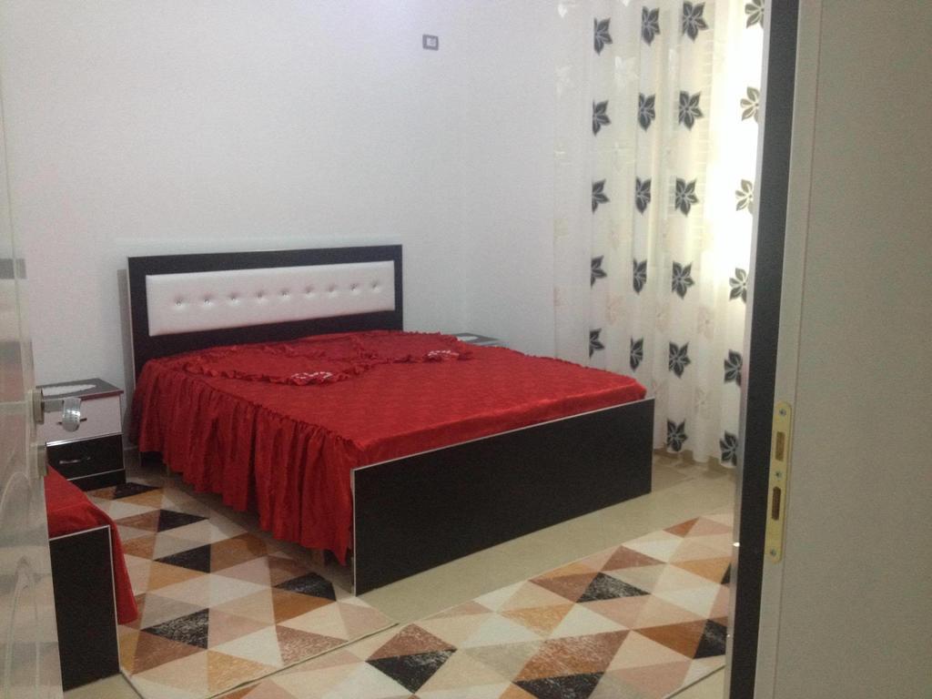 Guesthouse Anila Divjake Exterior foto